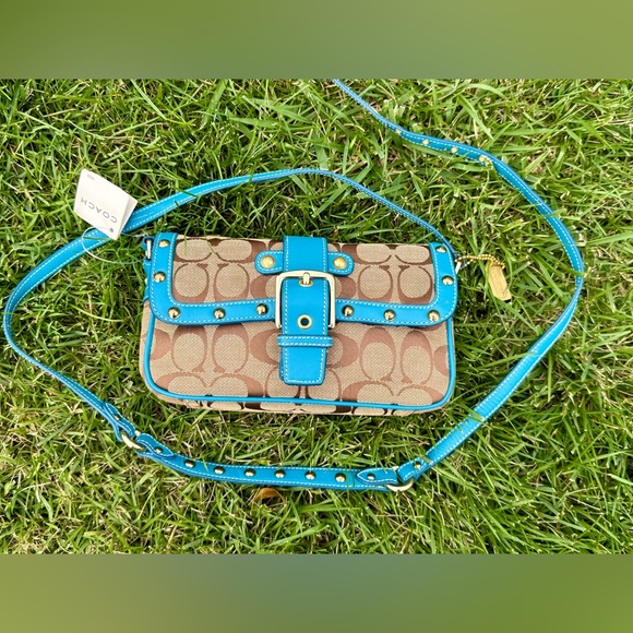 Vintage Coach Studded Blue Crossbody New - Picture 10 of 16